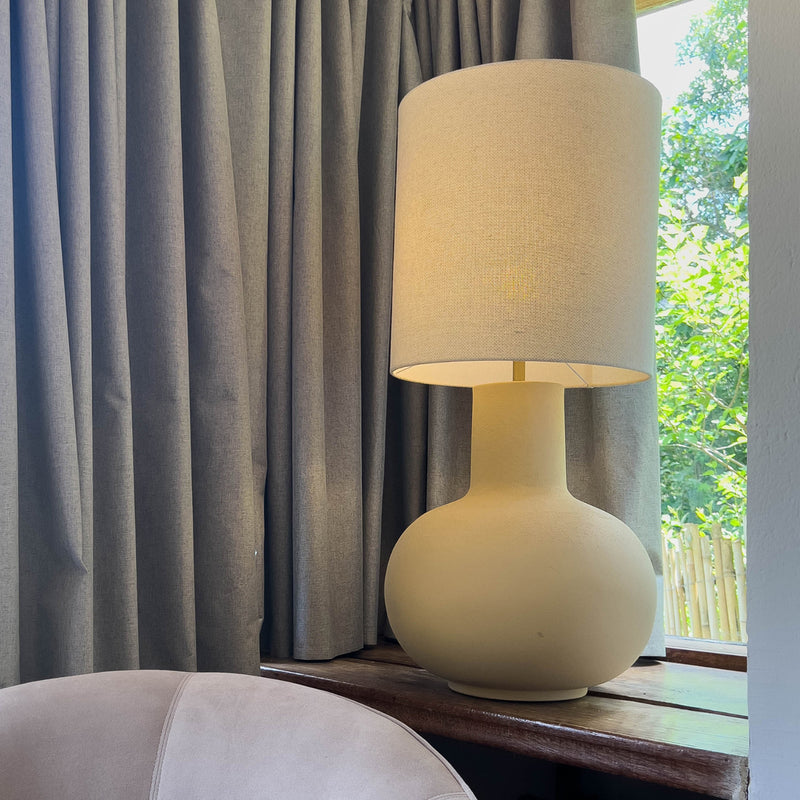 Guaruja Table Lamp