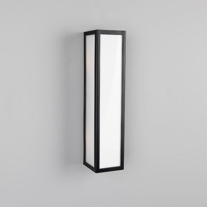 Bata IP65 Wall Light