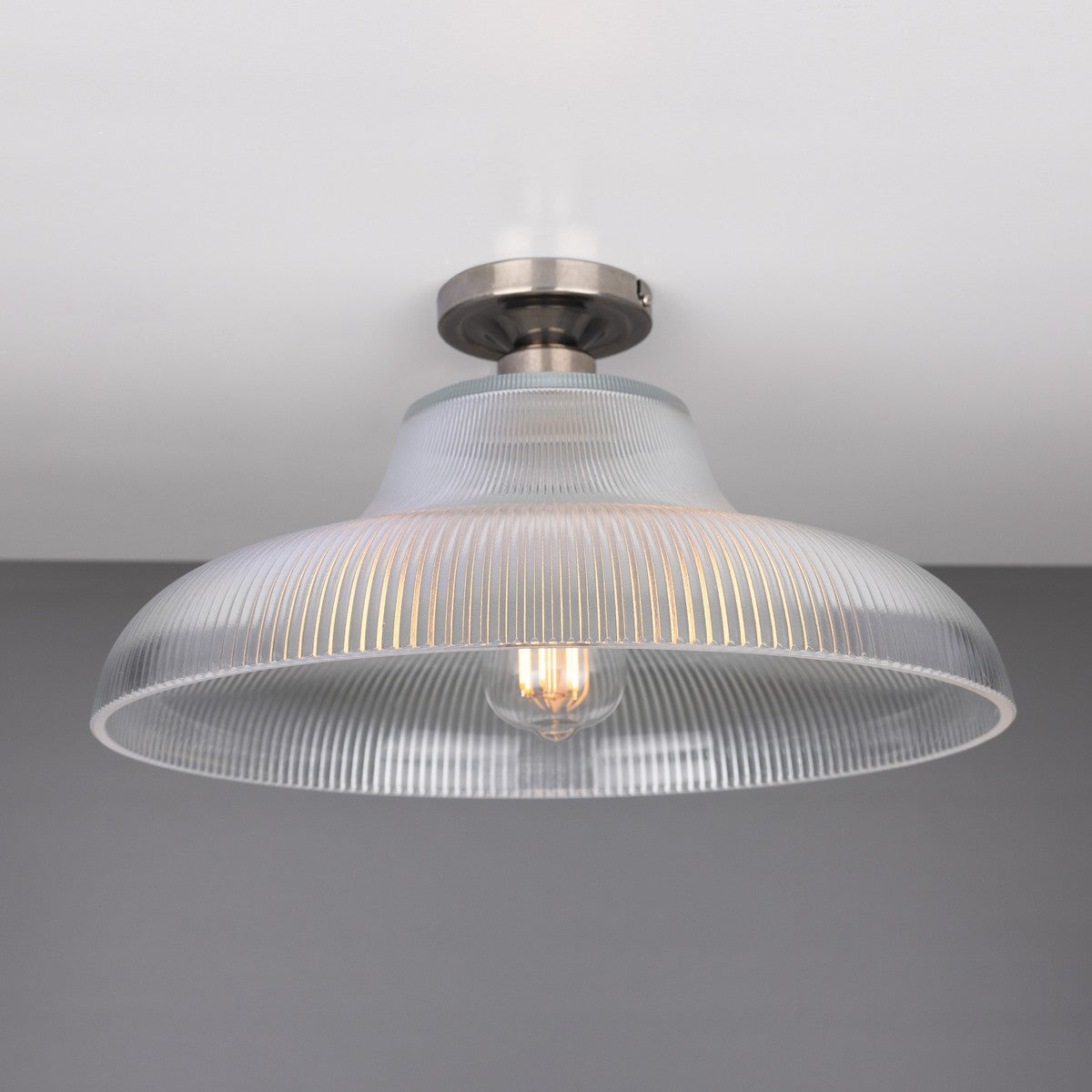 Mono 15.75" Railway Flush Fitting