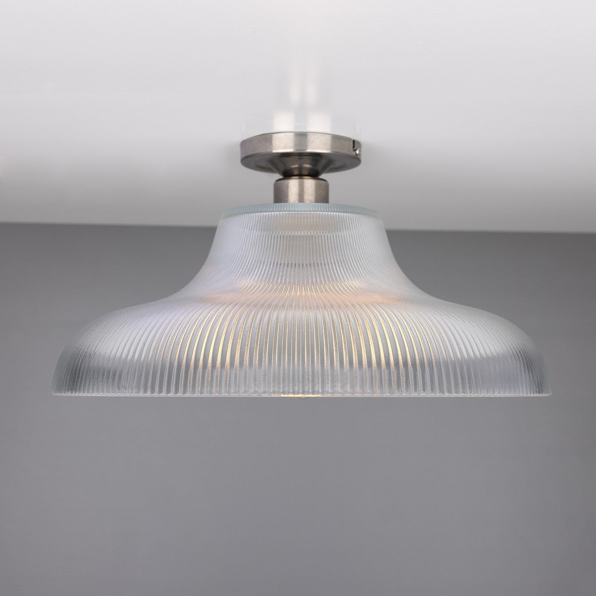 Mono 15.75" Railway Flush Fitting