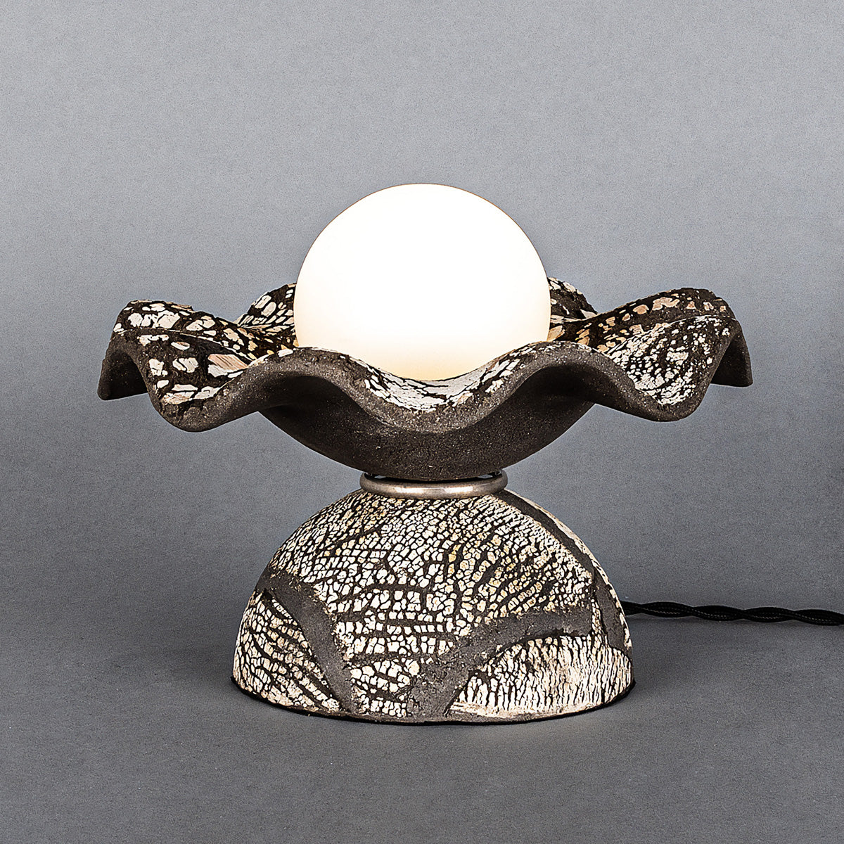 Rivale Table Lamp