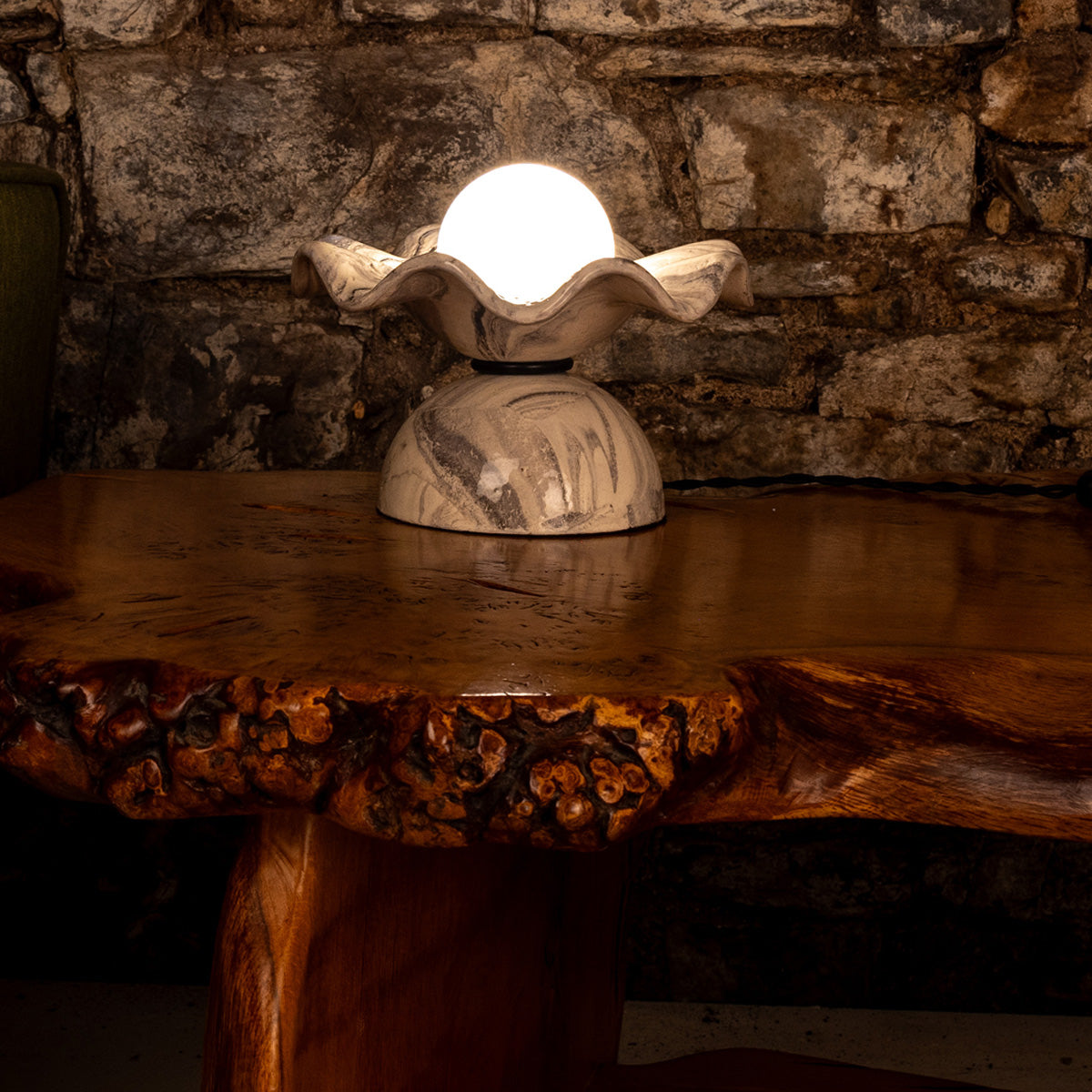 Rivale Table Lamp
