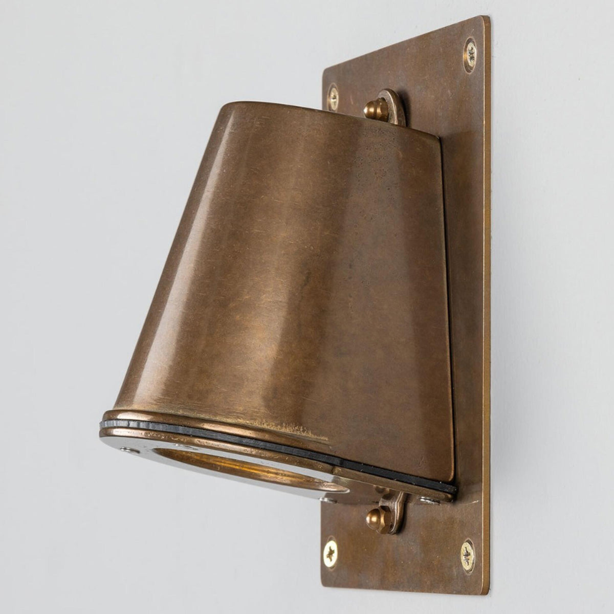 Wade Wall Light With Back Plate