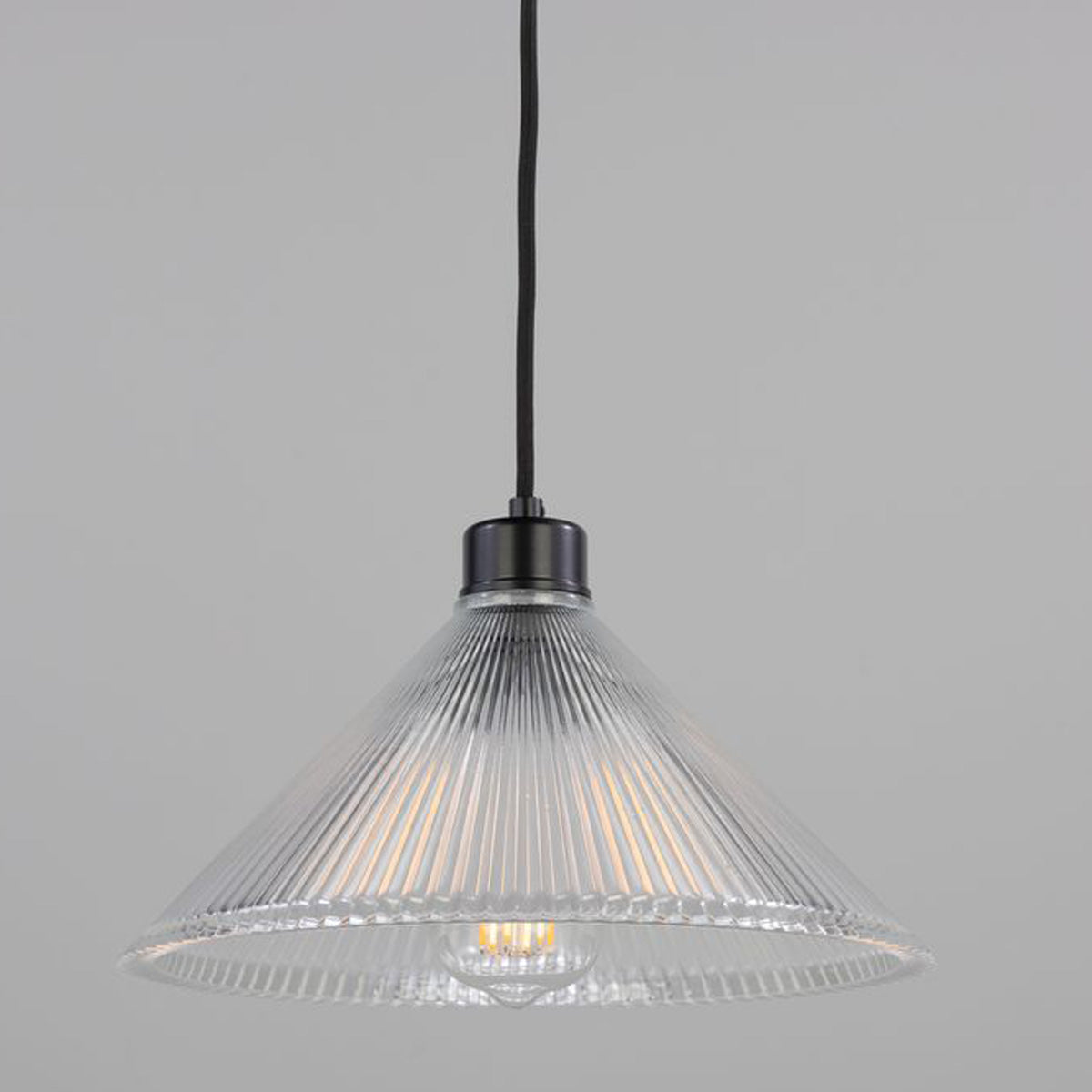 Rebell Pendant