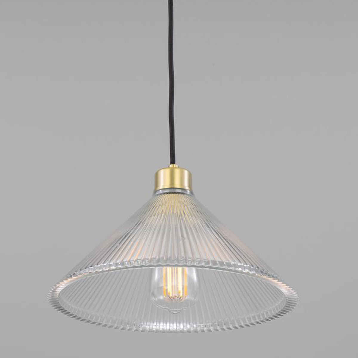 Rebell Pendant