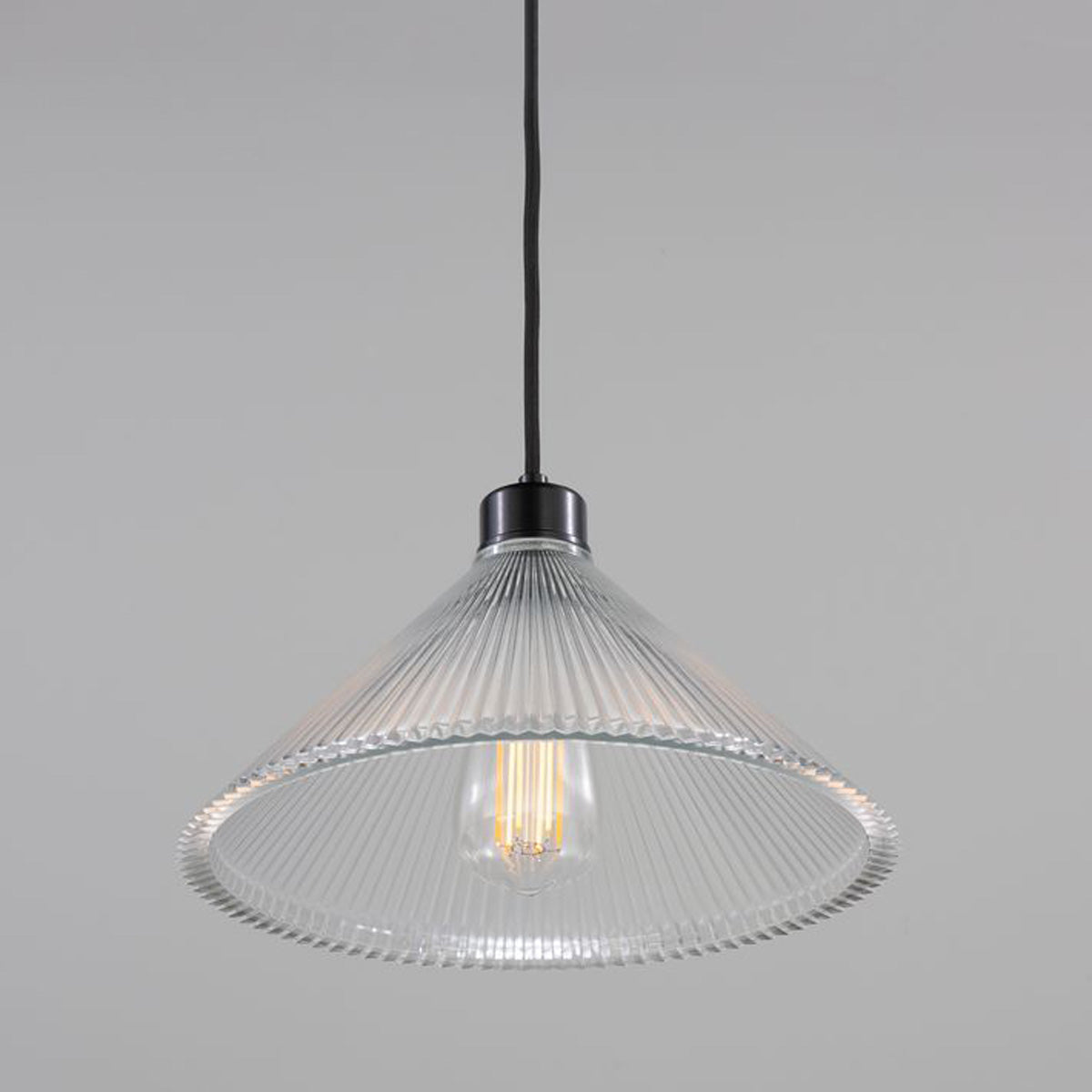 Rebell Pendant