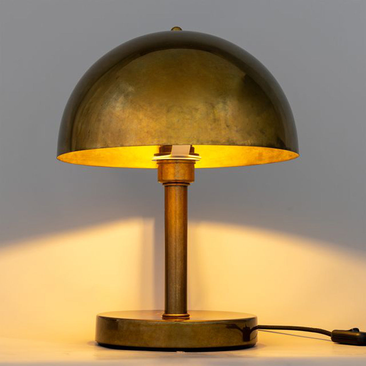 Turku Table Lamp