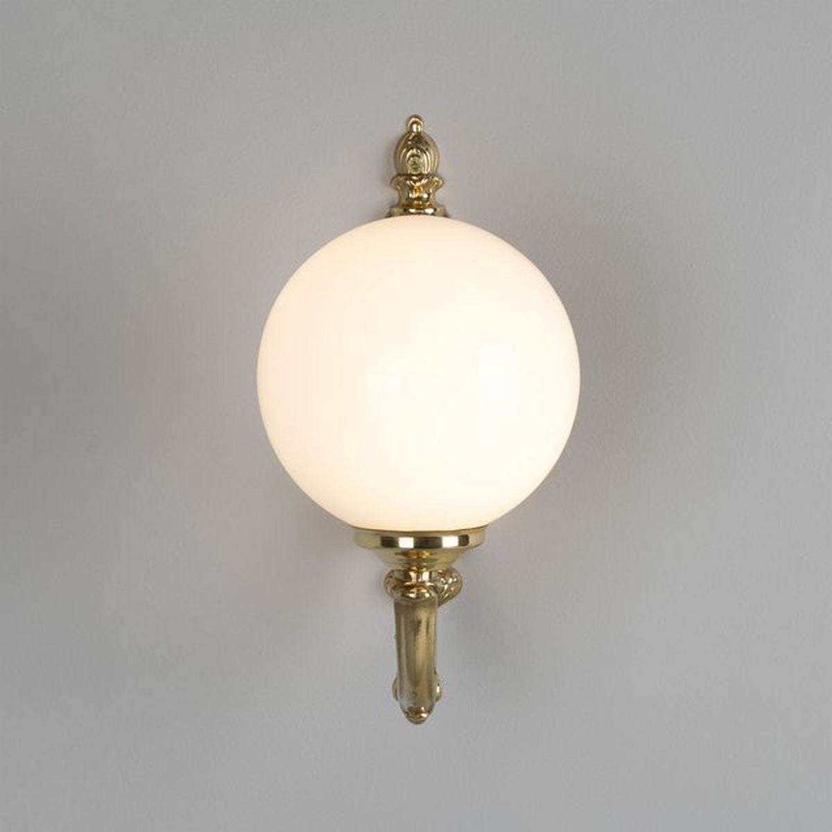 Ben Single Arm Wall Light