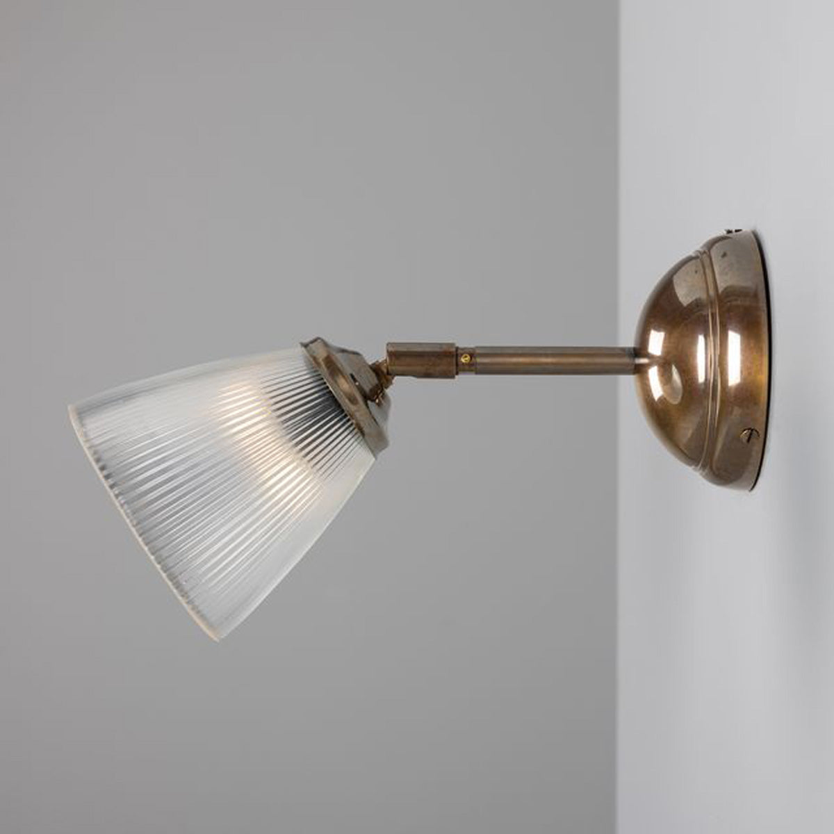 Gadar Art Deco Wall light