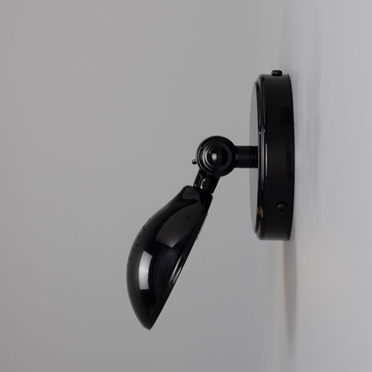 Cody Wall Light