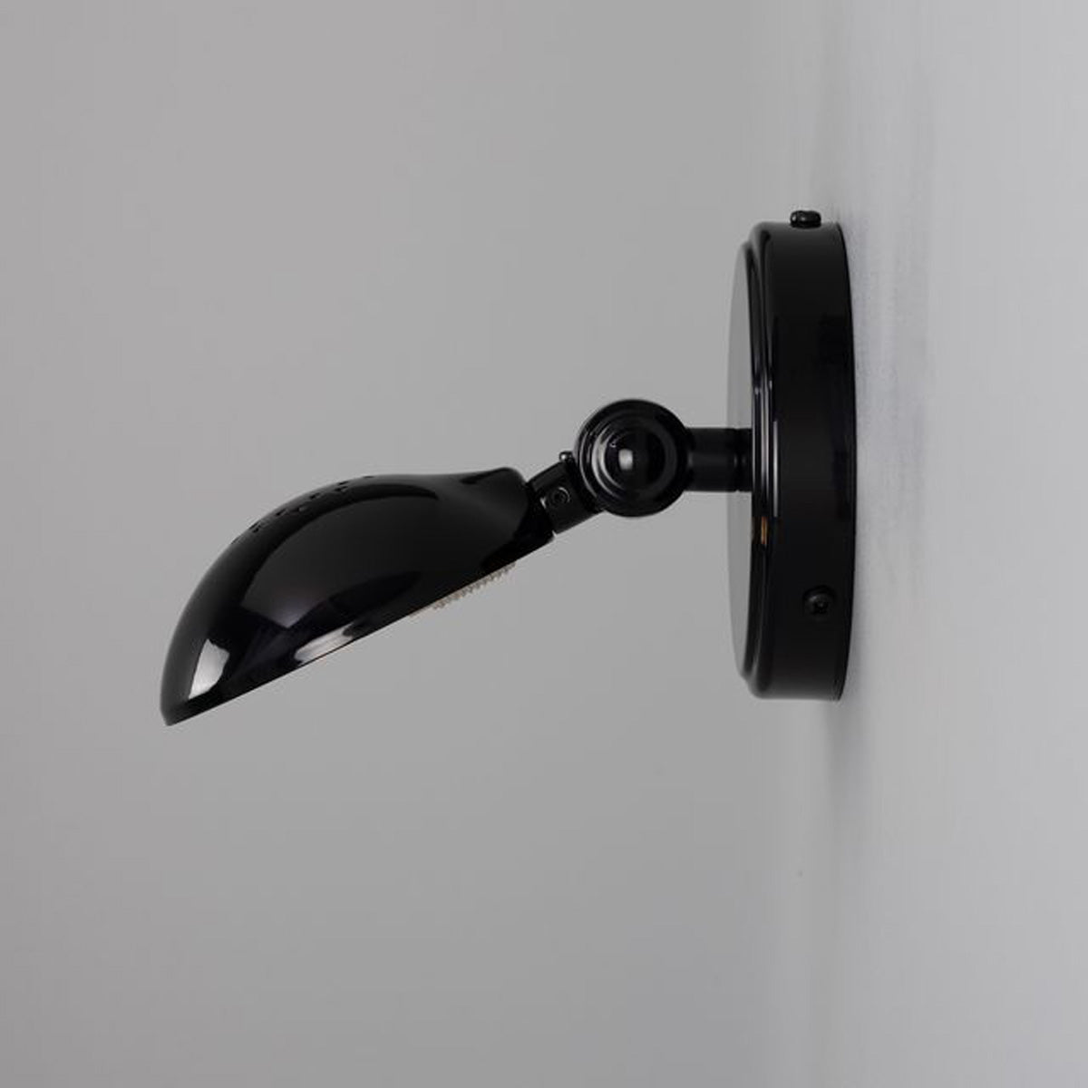 Cody Wall Light