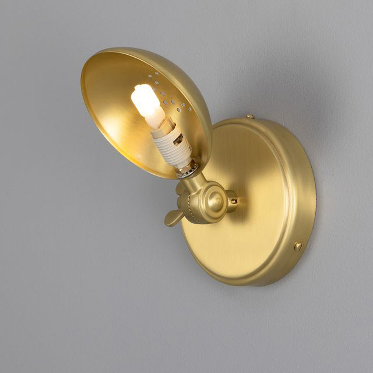 Cody Wall Light
