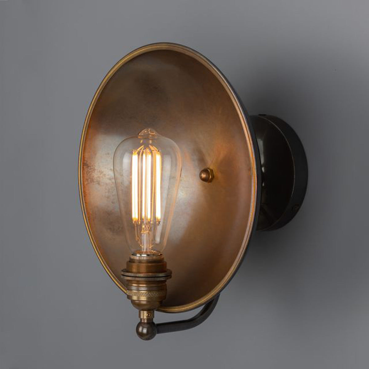 Chulainn Wall Light