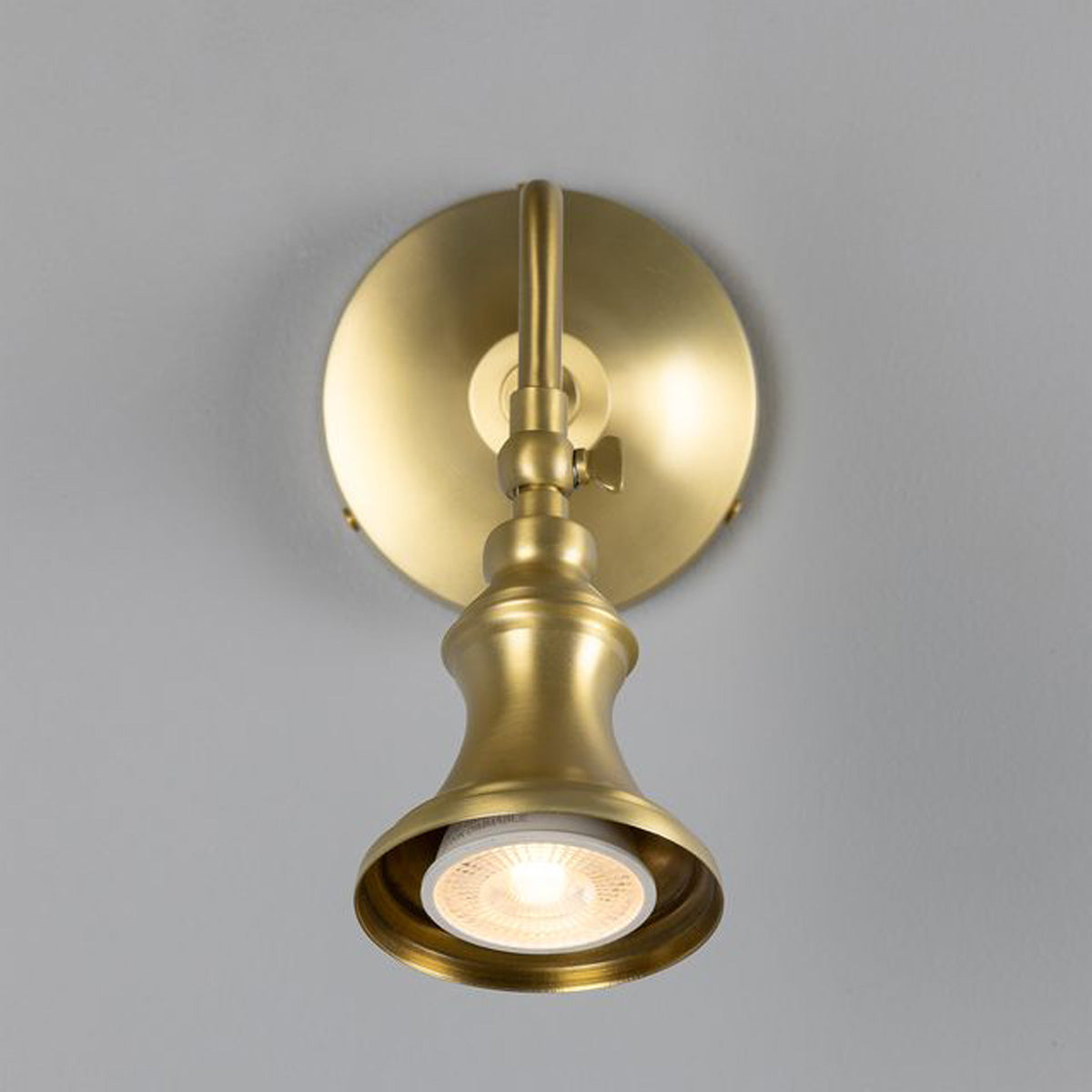 Kent Traditional Spot Wall Light IP20