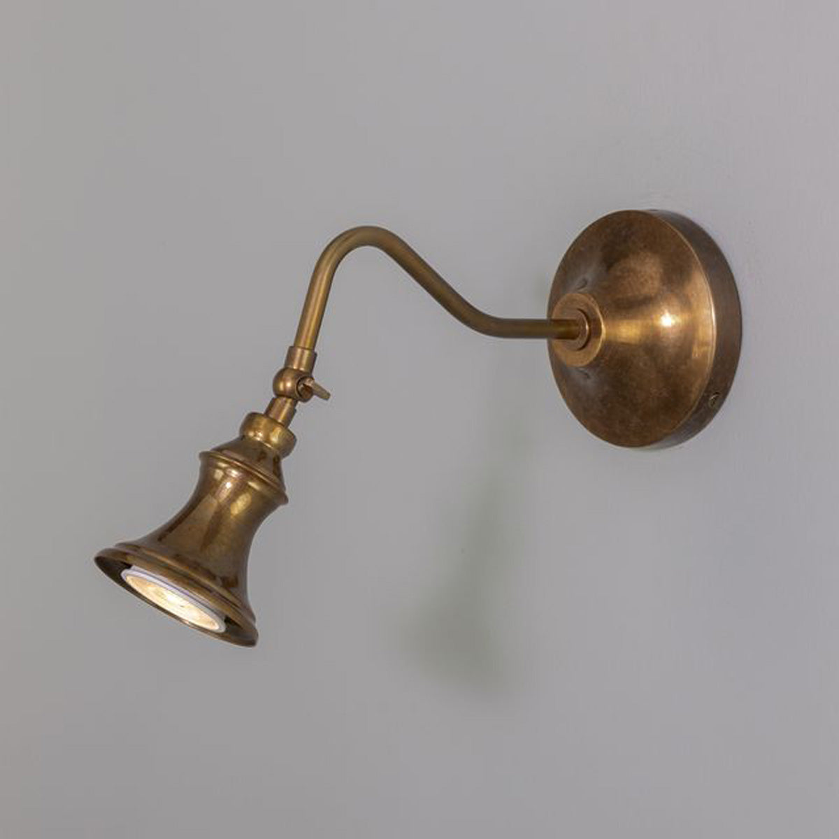 Kent Traditional Spot Wall Light IP20