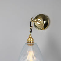 Fend Wall Light