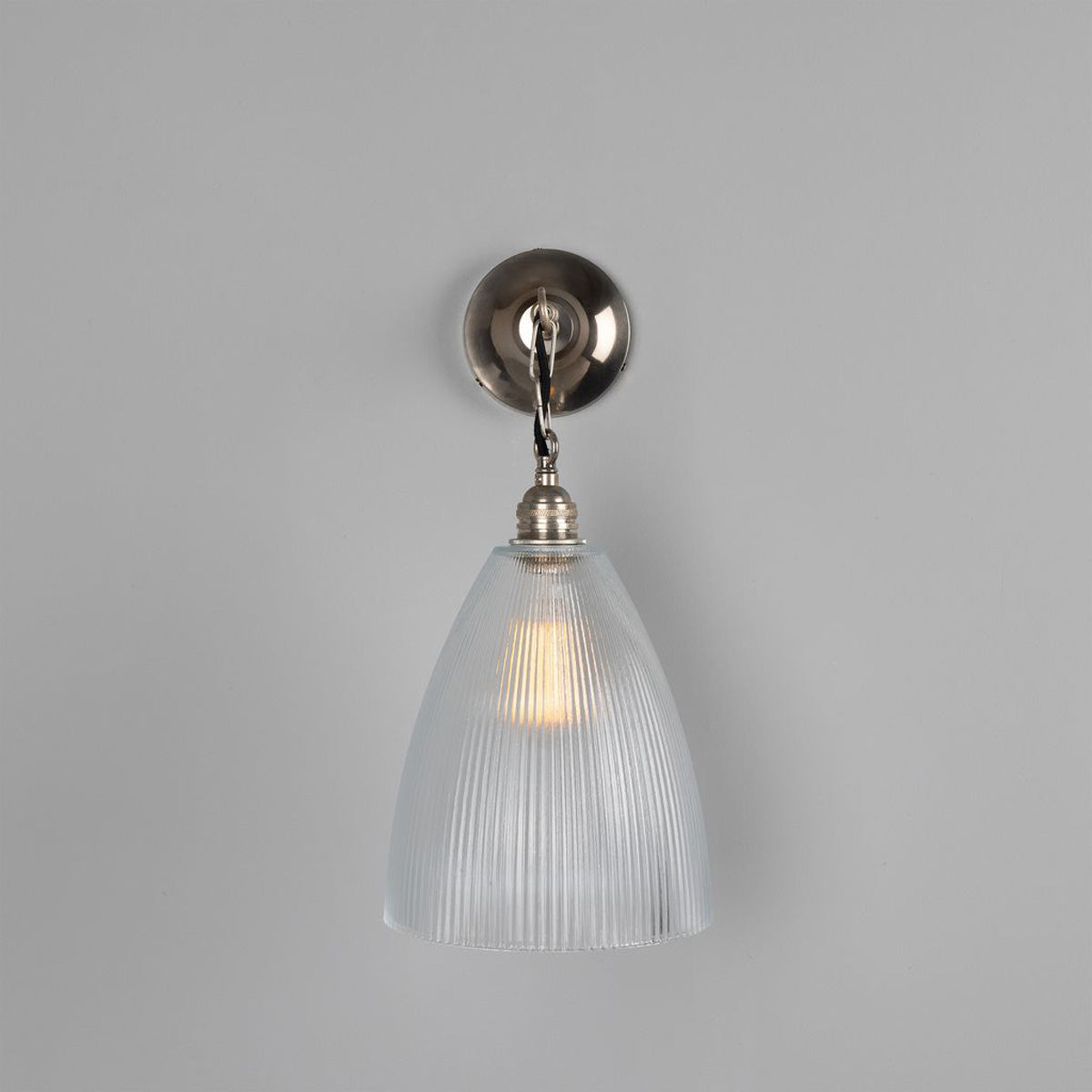 Fend Wall Light