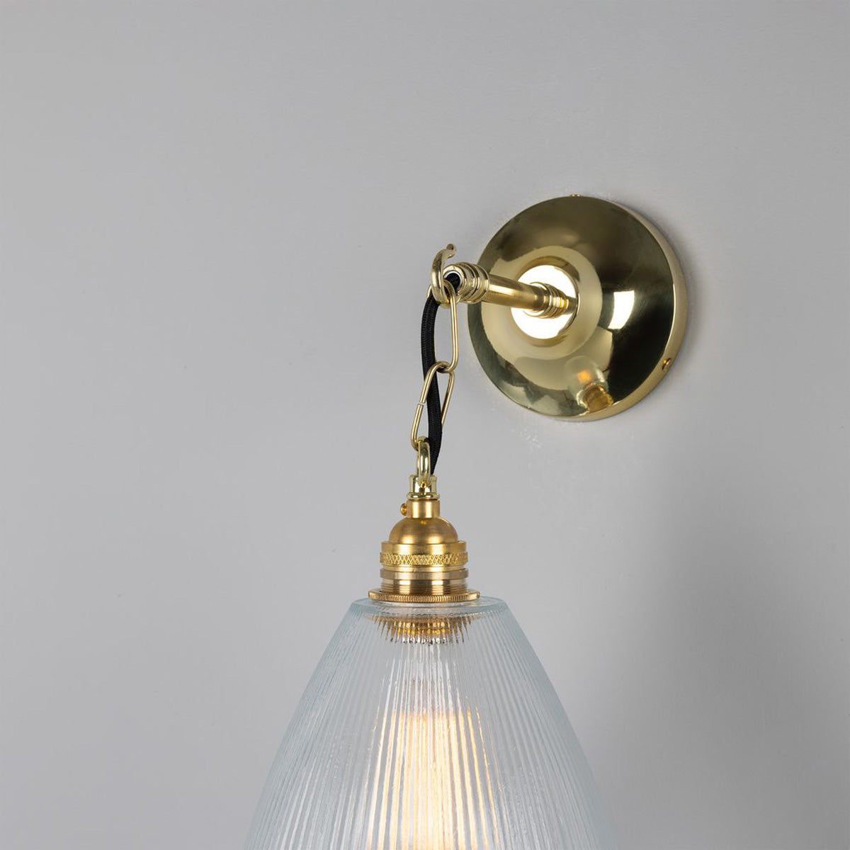 Fend Wall Light