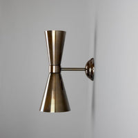 Amias Elegant Wall Light