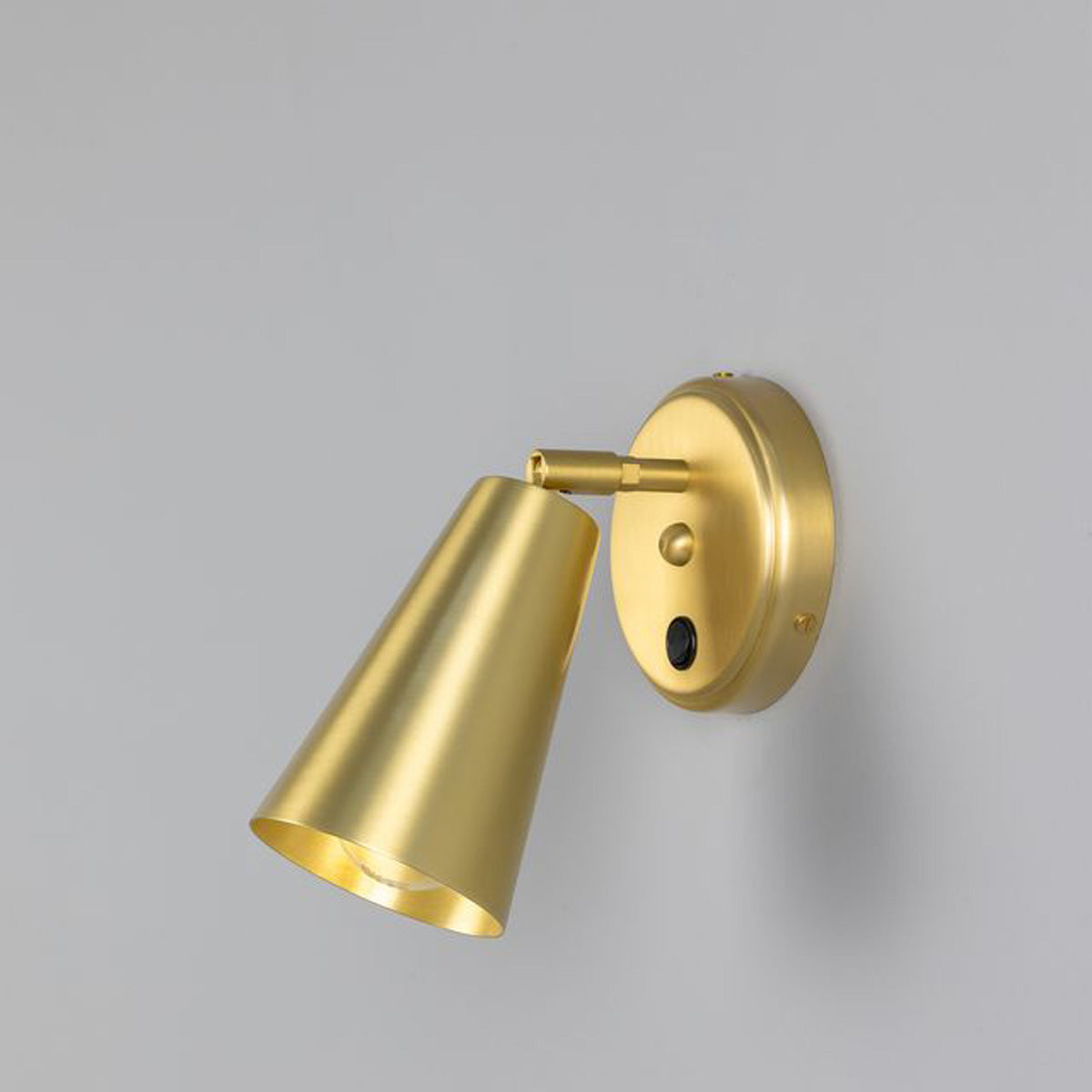 Cashel Wall Light