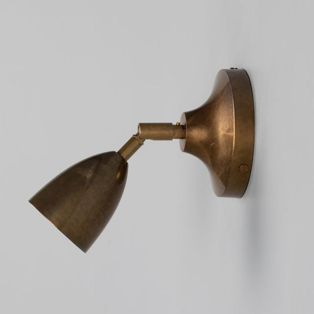 Lainio Wall Light