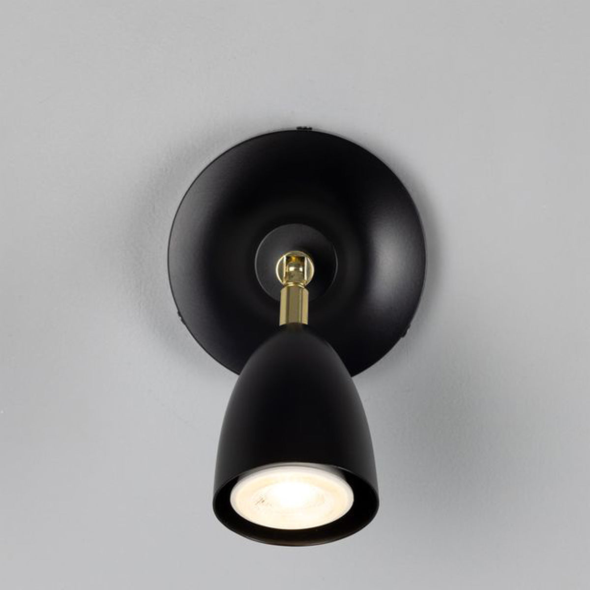 Lainio Wall Light