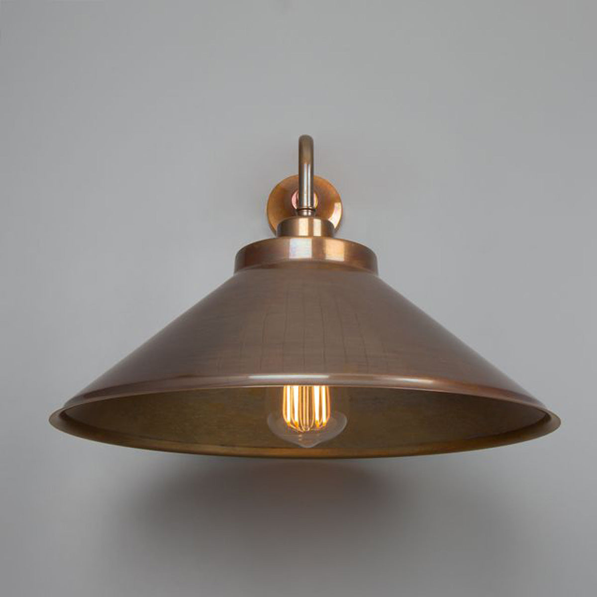 Rio Wall Light
