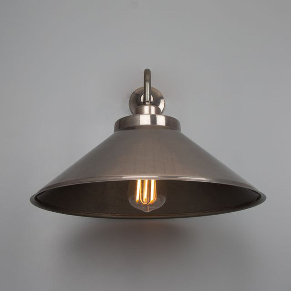 Rio Wall Light