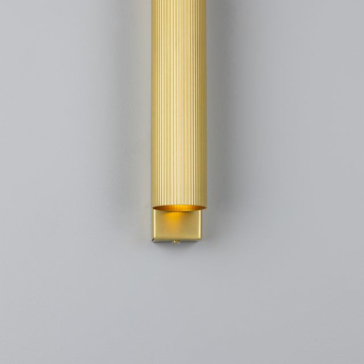 Royce Wall Light