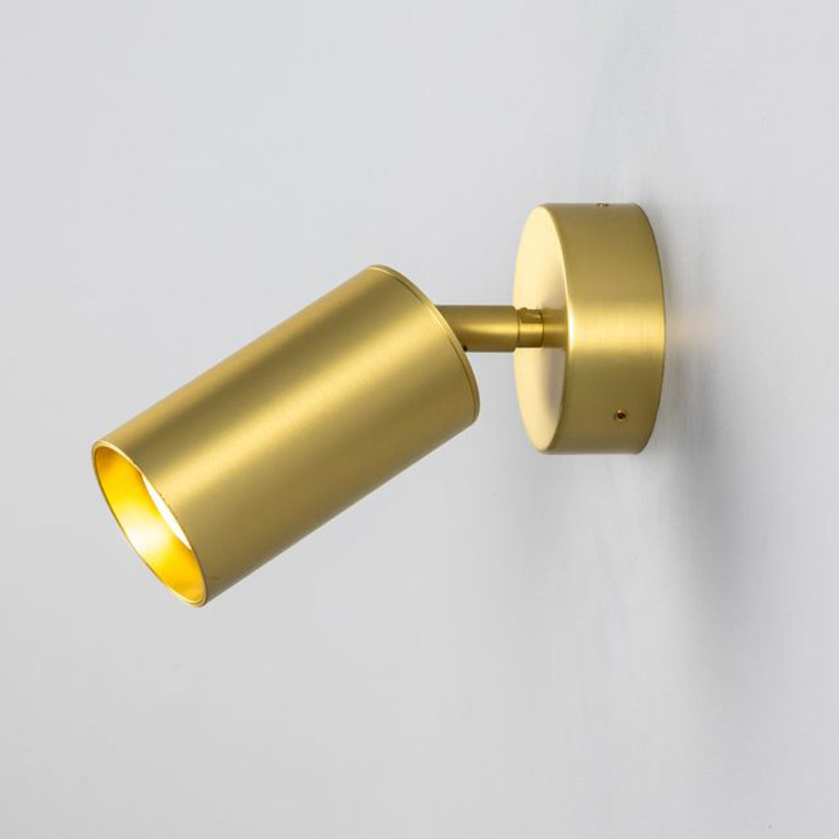 Evanston Wall Light