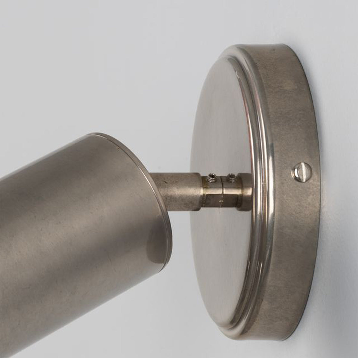 Evanston Wall Light