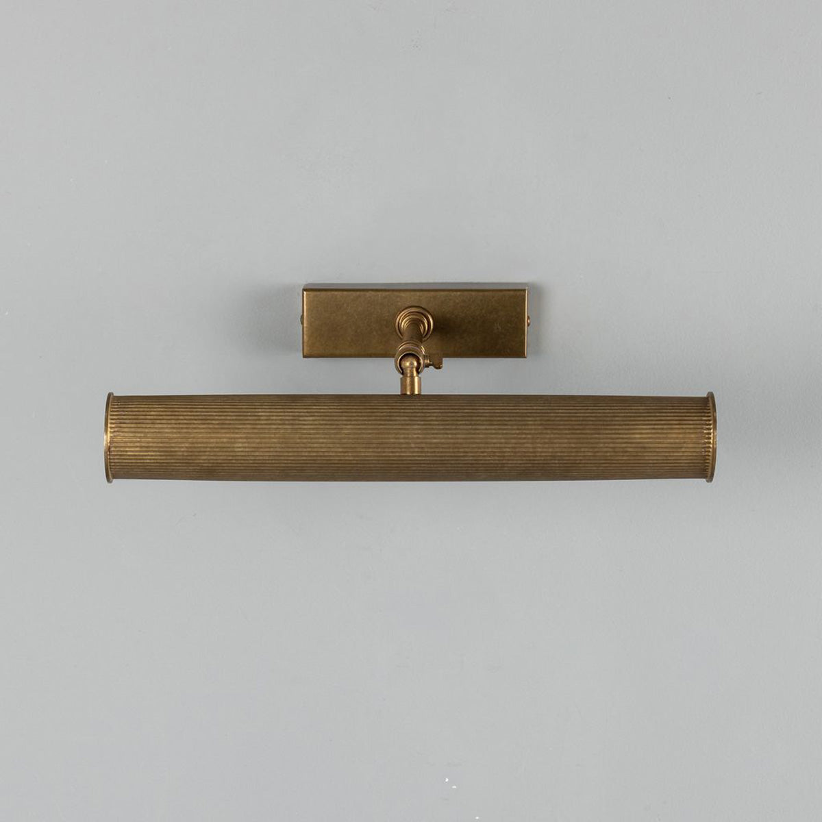 Cambridge 35.5cm Brass Picture Wall Light