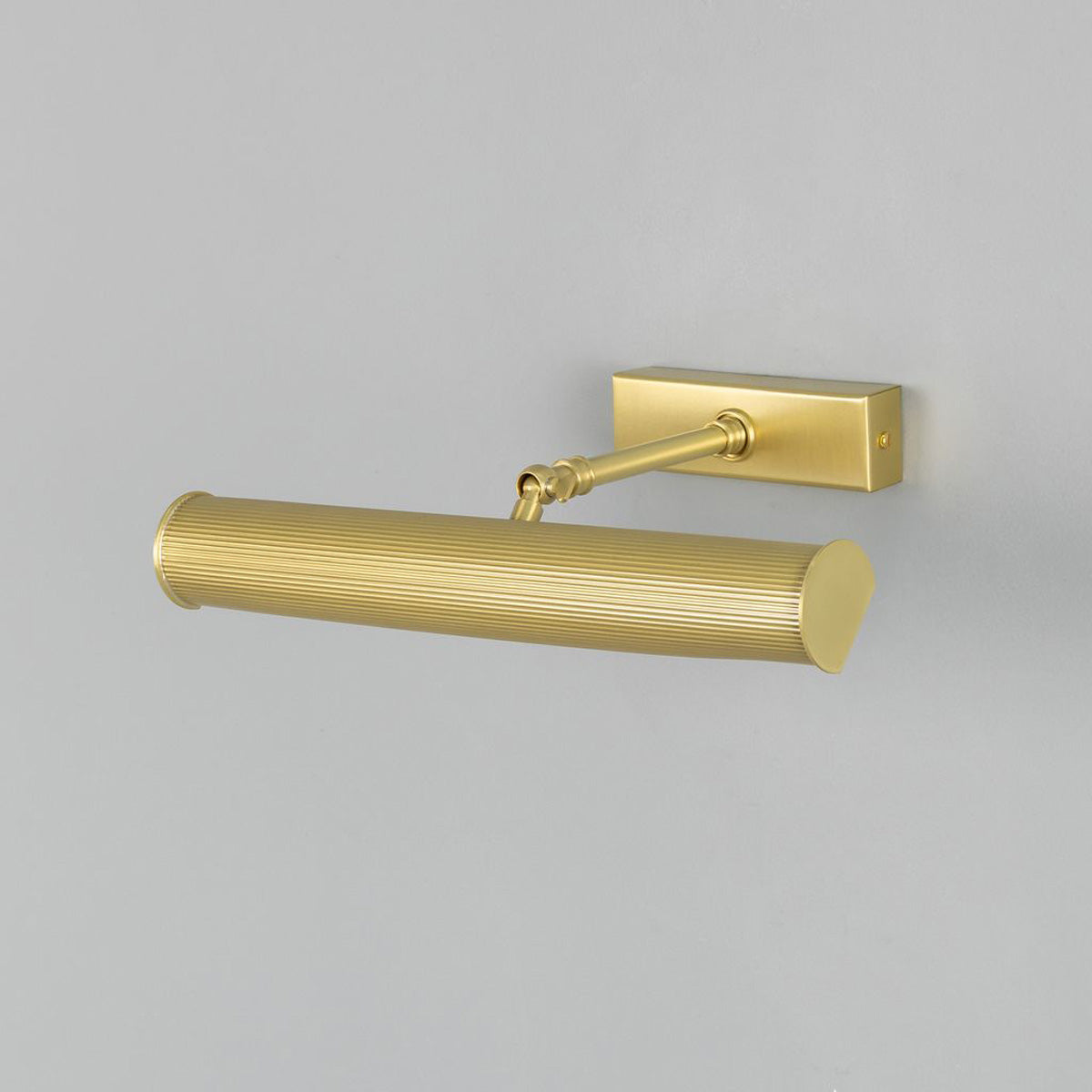 Cambridge 35.5cm Brass Picture Wall Light