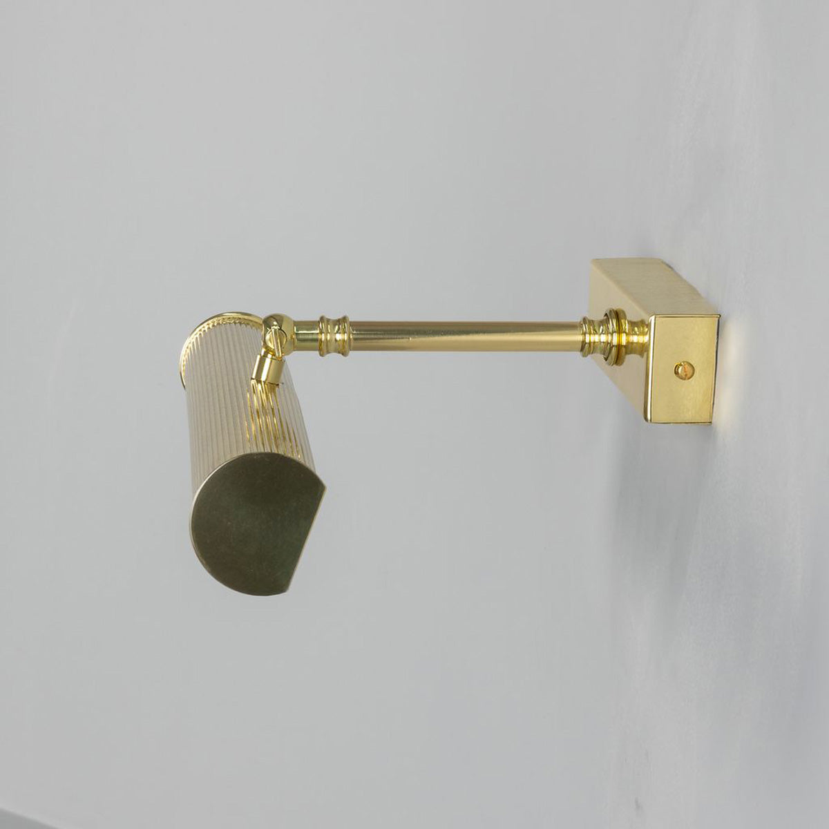 Cambridge 35.5cm Brass Picture Wall Light