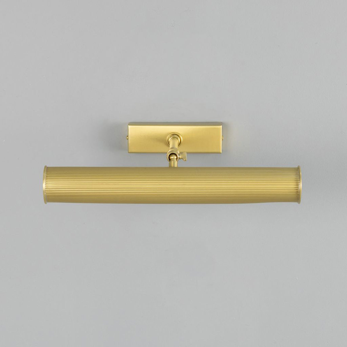 Cambridge 35.5cm Brass Picture Wall Light