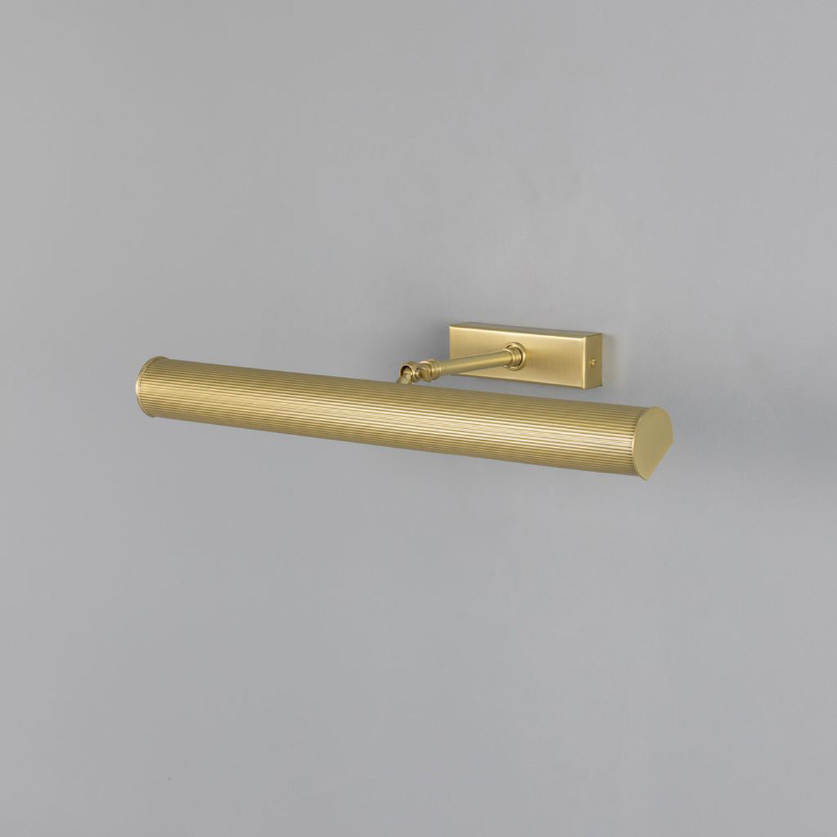 Cambridge 50.5cm Brass Picture Wall Light