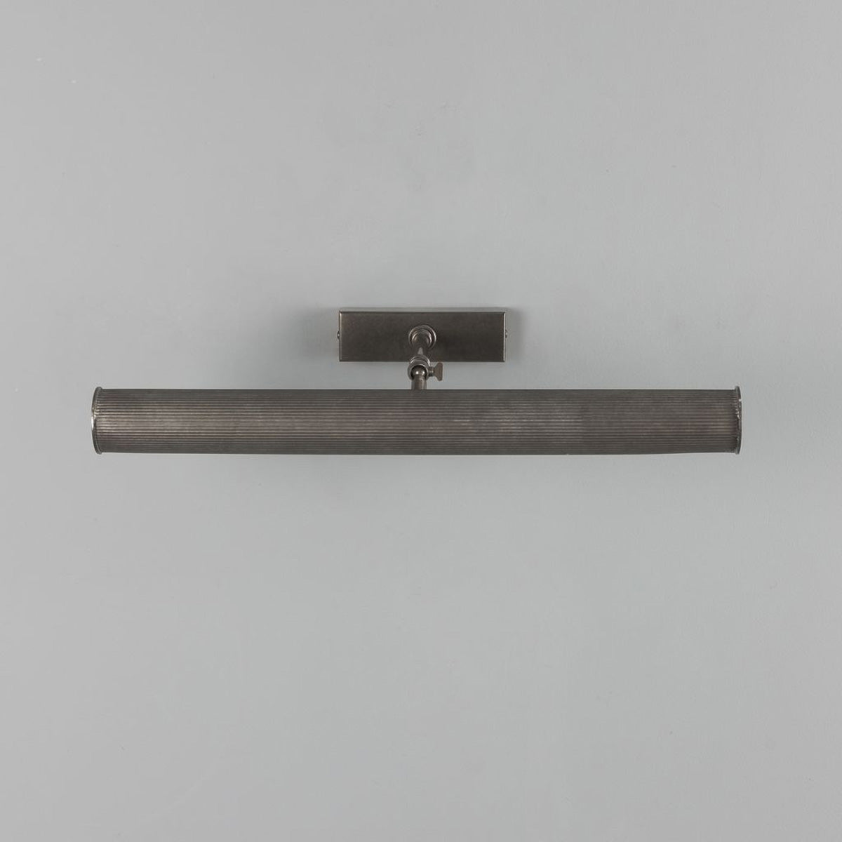 Cambridge 50.5cm Brass Picture Wall Light