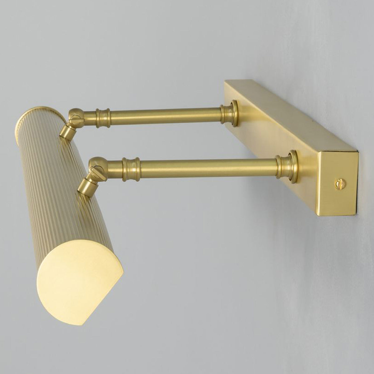 Cambridge 60.5cm Brass  Picture Wall Light IP20