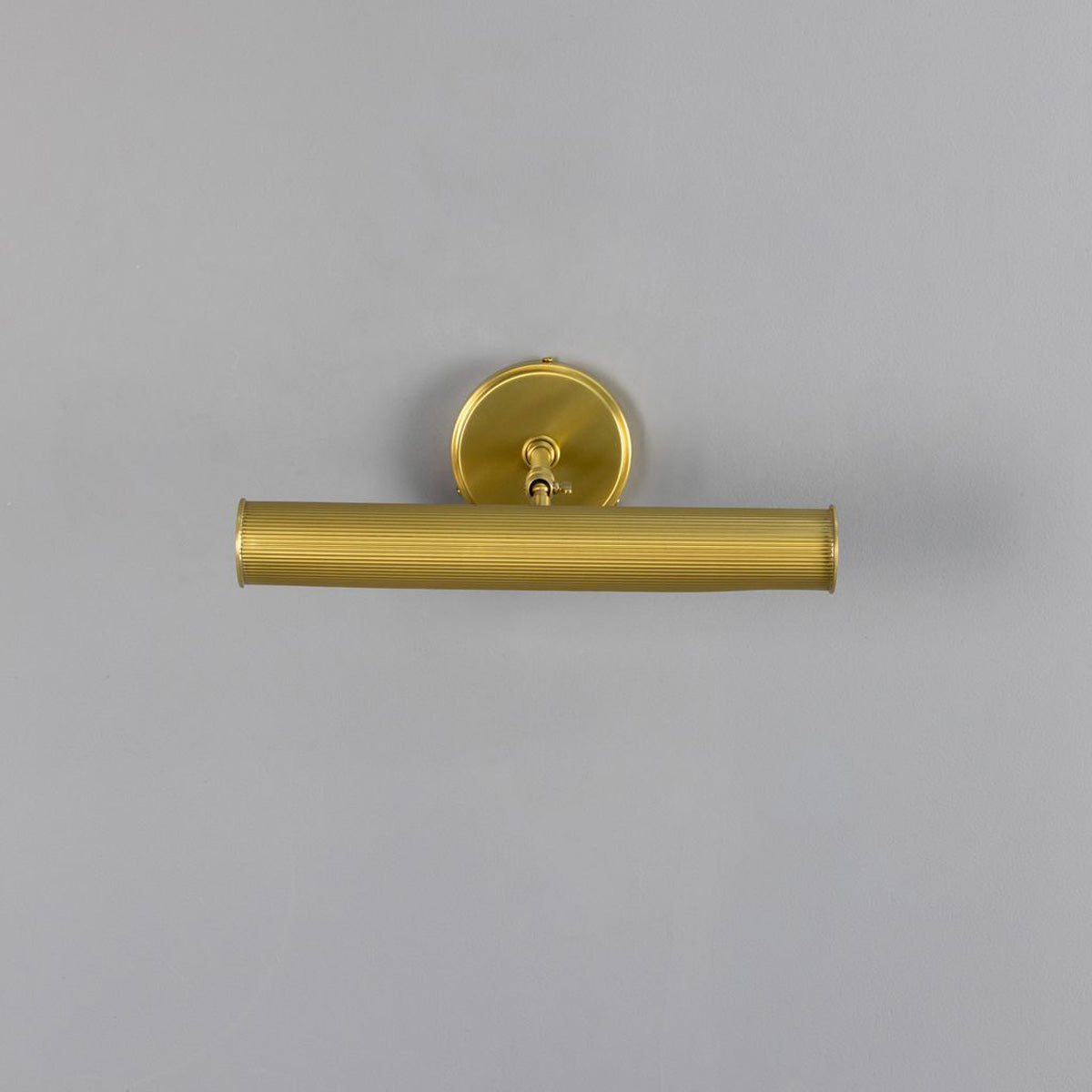 Bilbury 35.5cm Brass Picture Wall Light