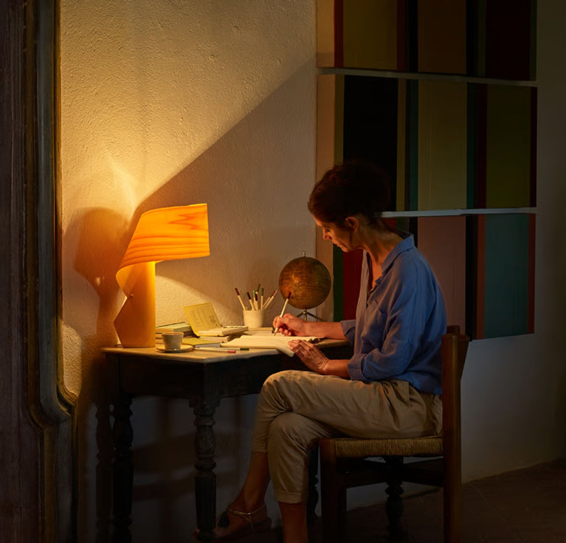 Air Table Lamp