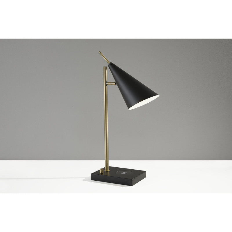 Owen AdessoCharge Desk Lamp