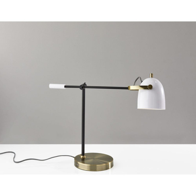 Casey Desk Lamp