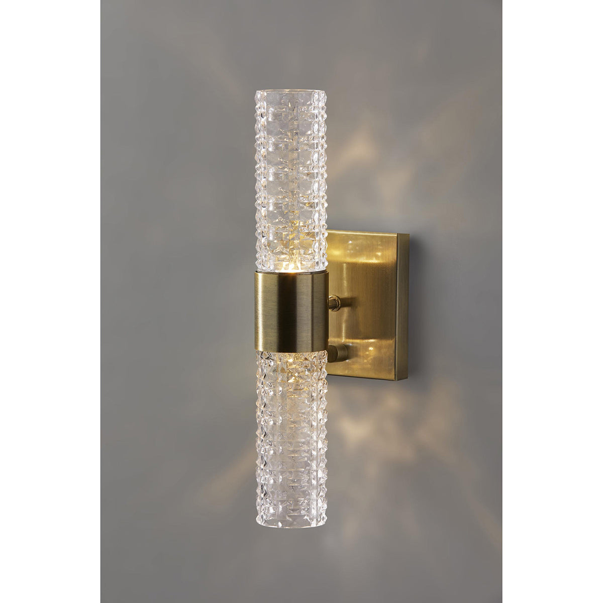 Harriet LED Wall Lamp