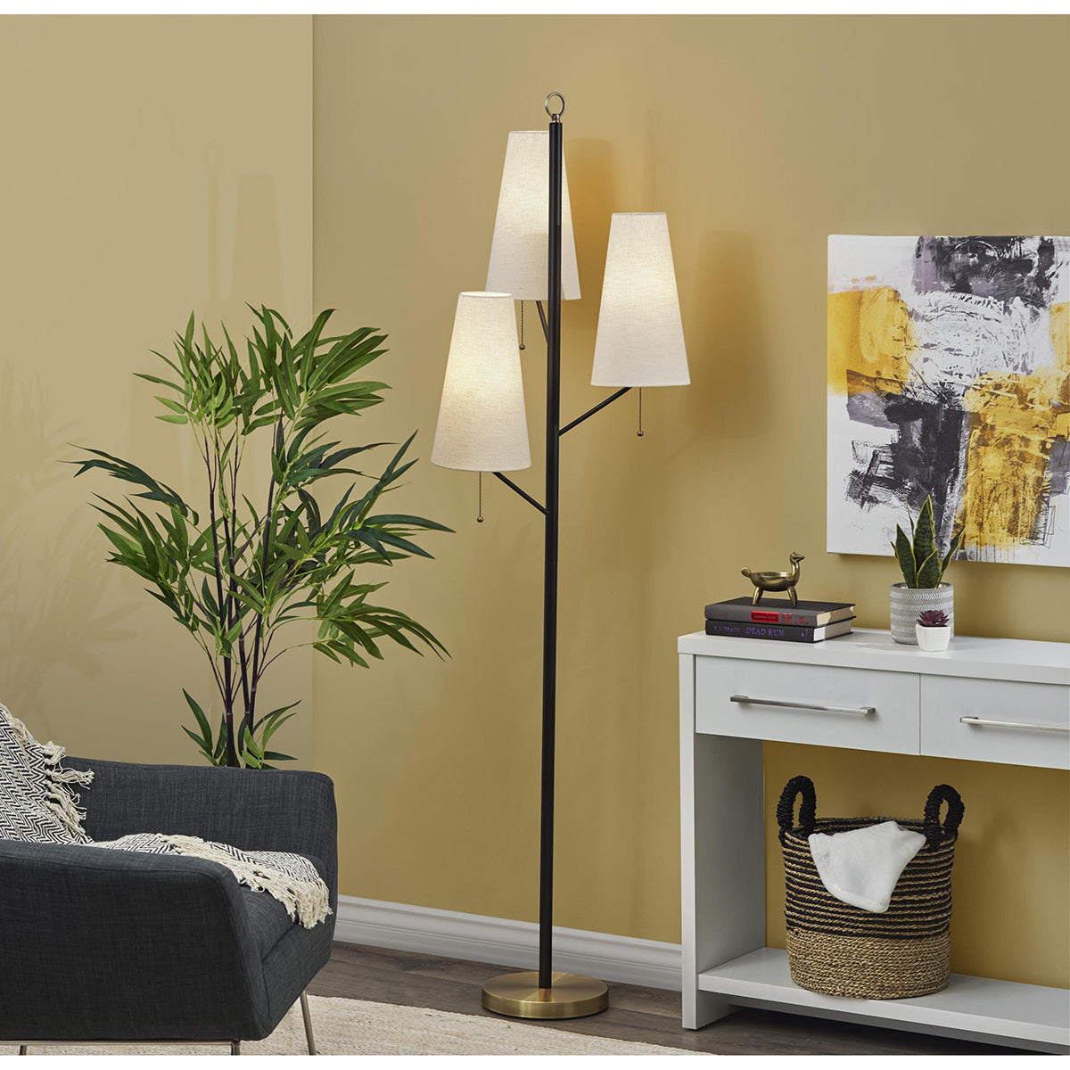 Daniel Floor Lamp